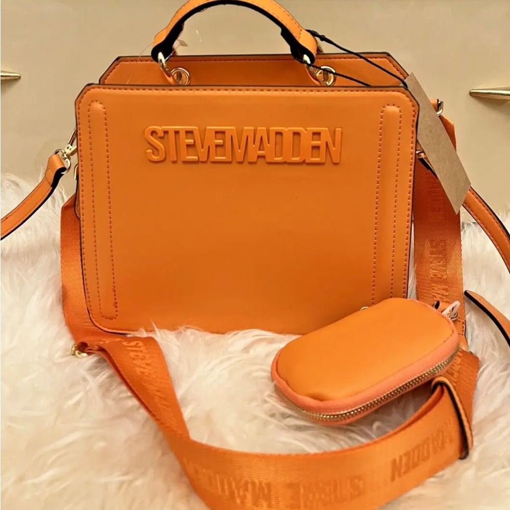 NWT STEVE MADDEN BEVELYN SATCHEL CROSSBODY BAG AIR POD ORANGE TIK TOK VIRAL